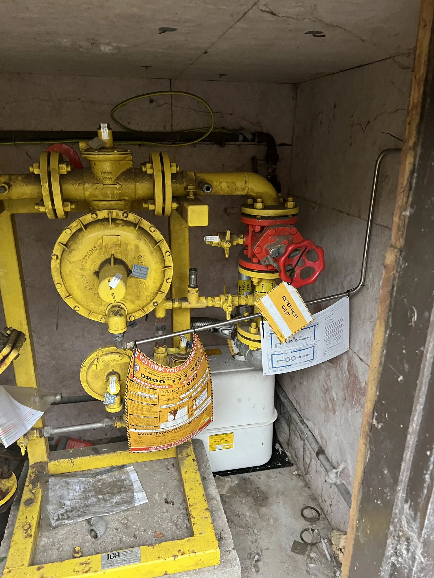 Commercial gas governor and pipework in a plant room